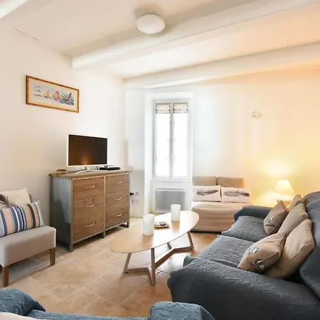 207 La Petite Ecoliere House Сasa de vacaciones