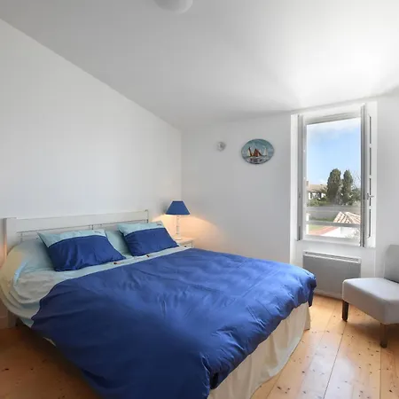 207 La Petite Ecoliere House Сasa de vacaciones *